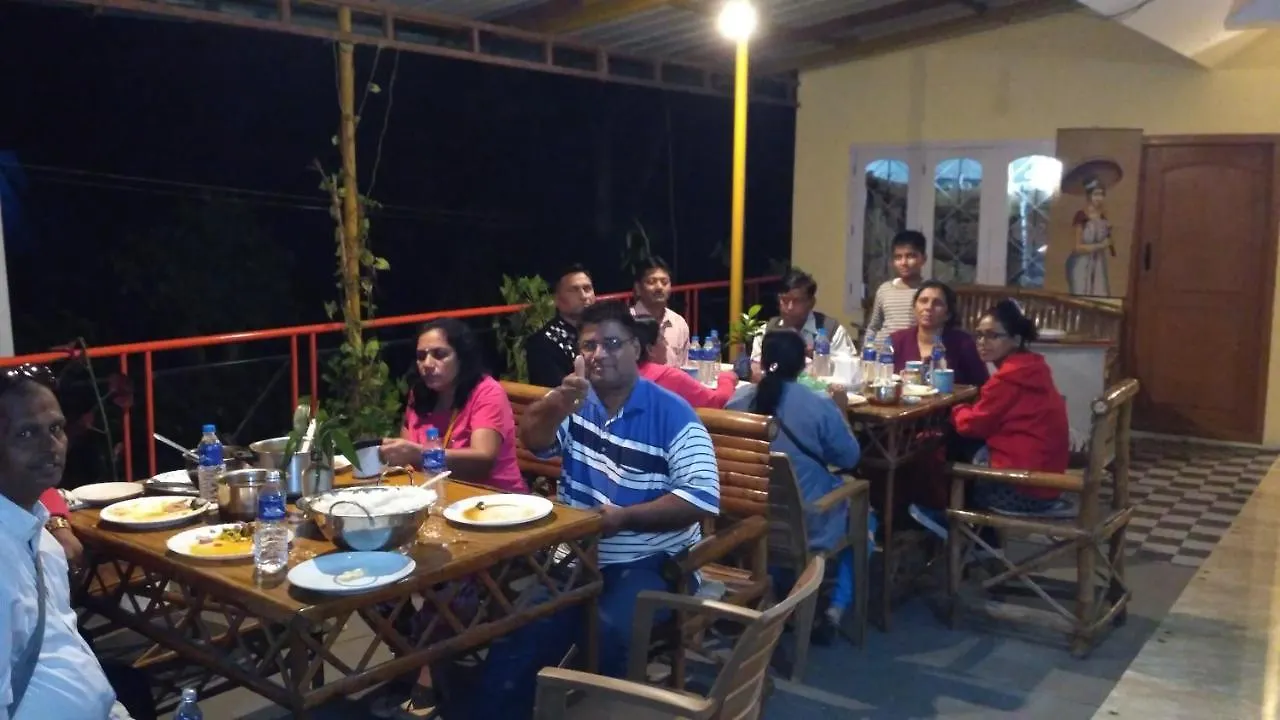 Silent Summit Cottage Kumarakom