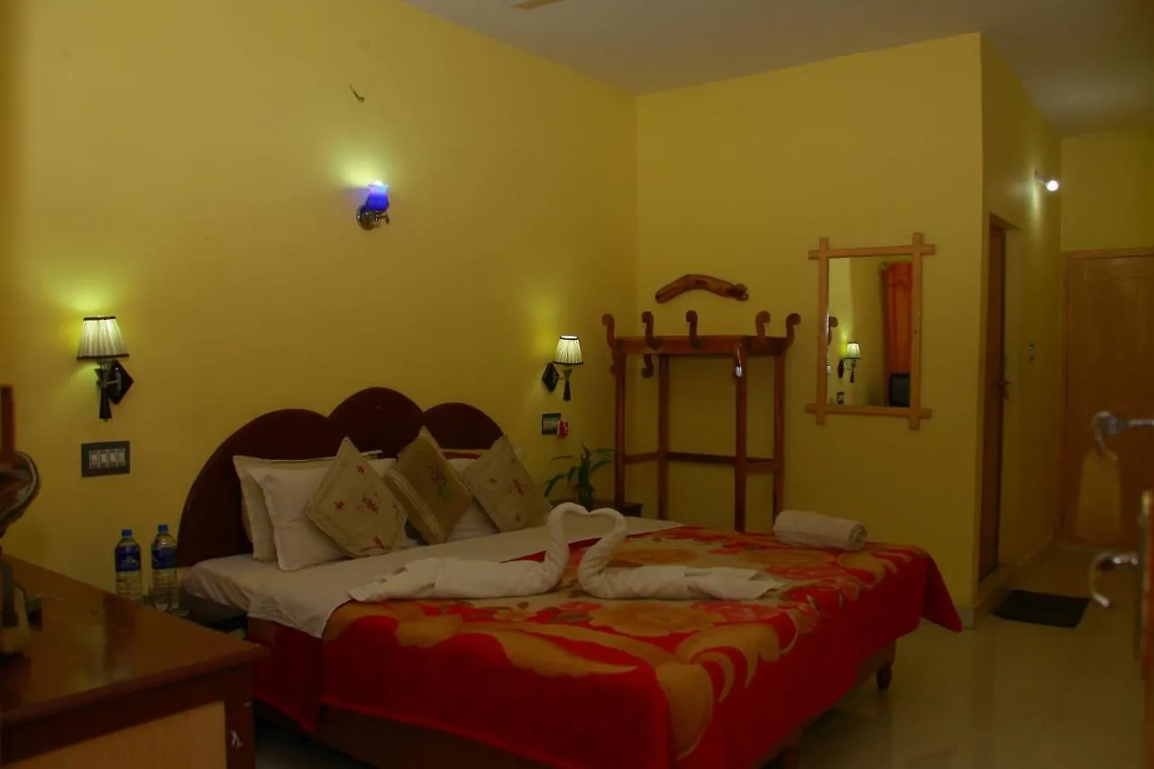 Silent Summit Cottage Kumarakom